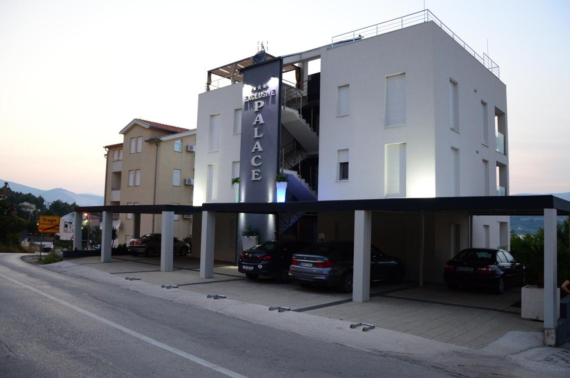 Apartments Exclusive Palace II Trogir Exteriér fotografie